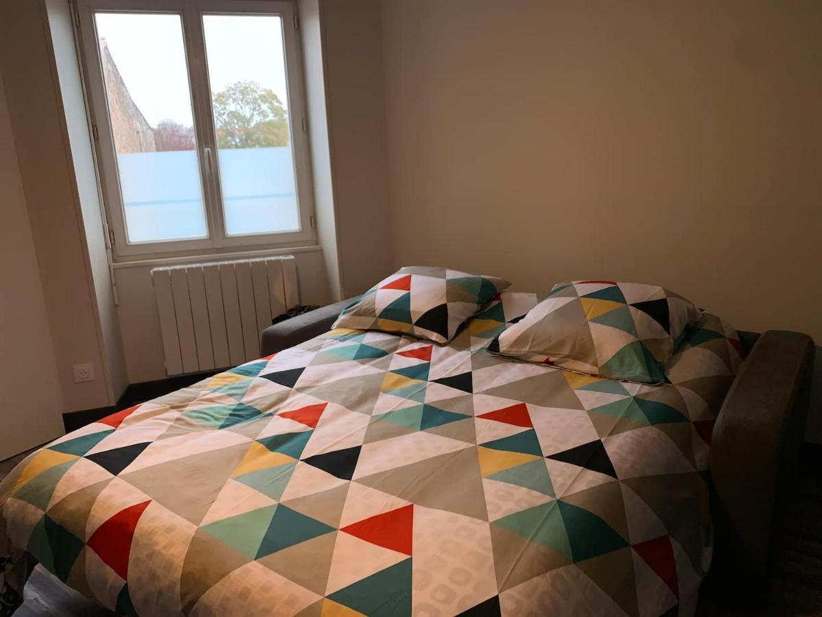 Apartment Le Petit Chaleureux - Centre - Wifi - Stationnement Niort